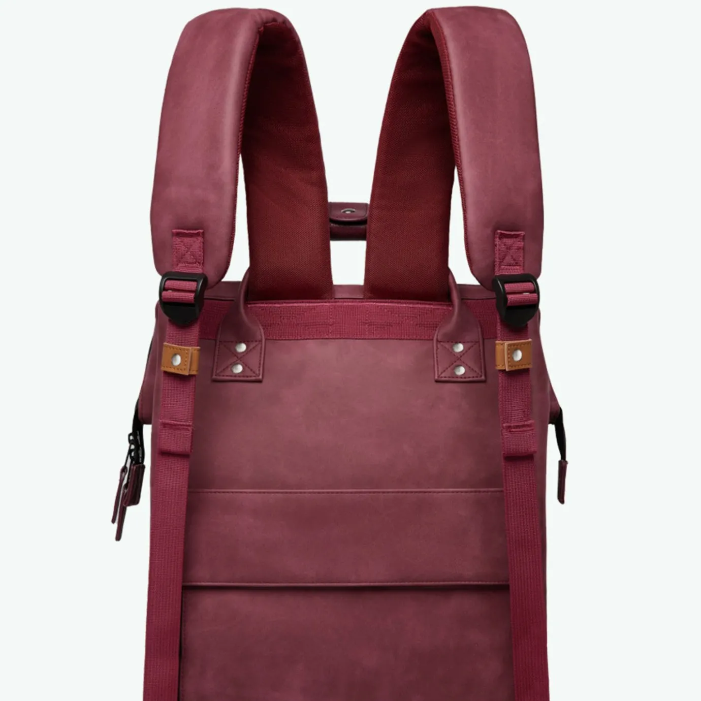 Large Adventurer | Cabaïa Adventurer Burgundy