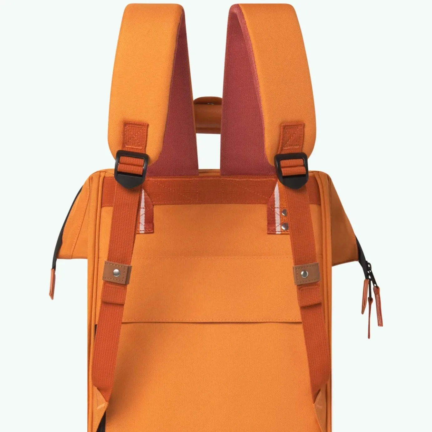 Medium Adventurer | Cabaïa Adventurer Orange