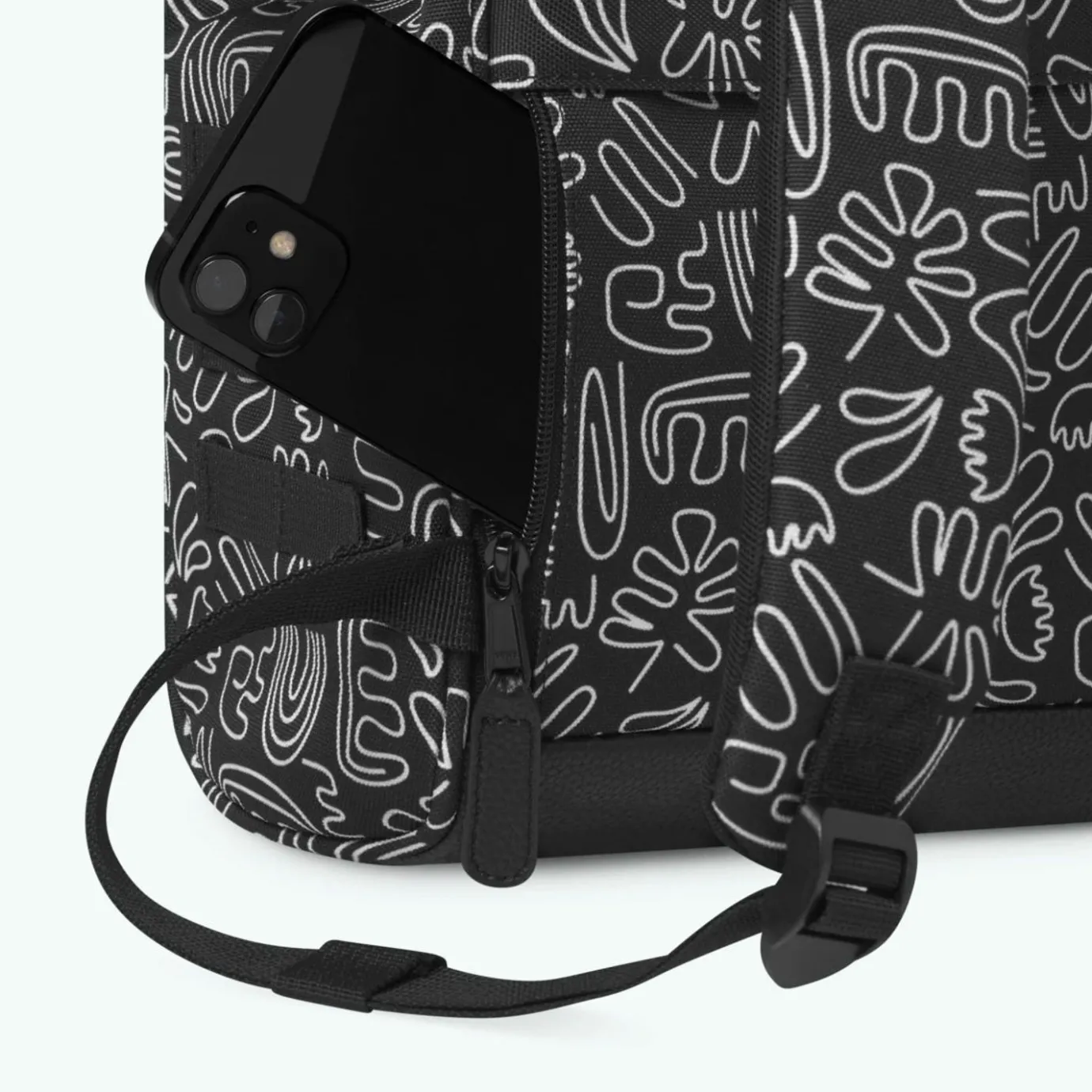 Small Adventurer | Cabaïa Adventurer Black
