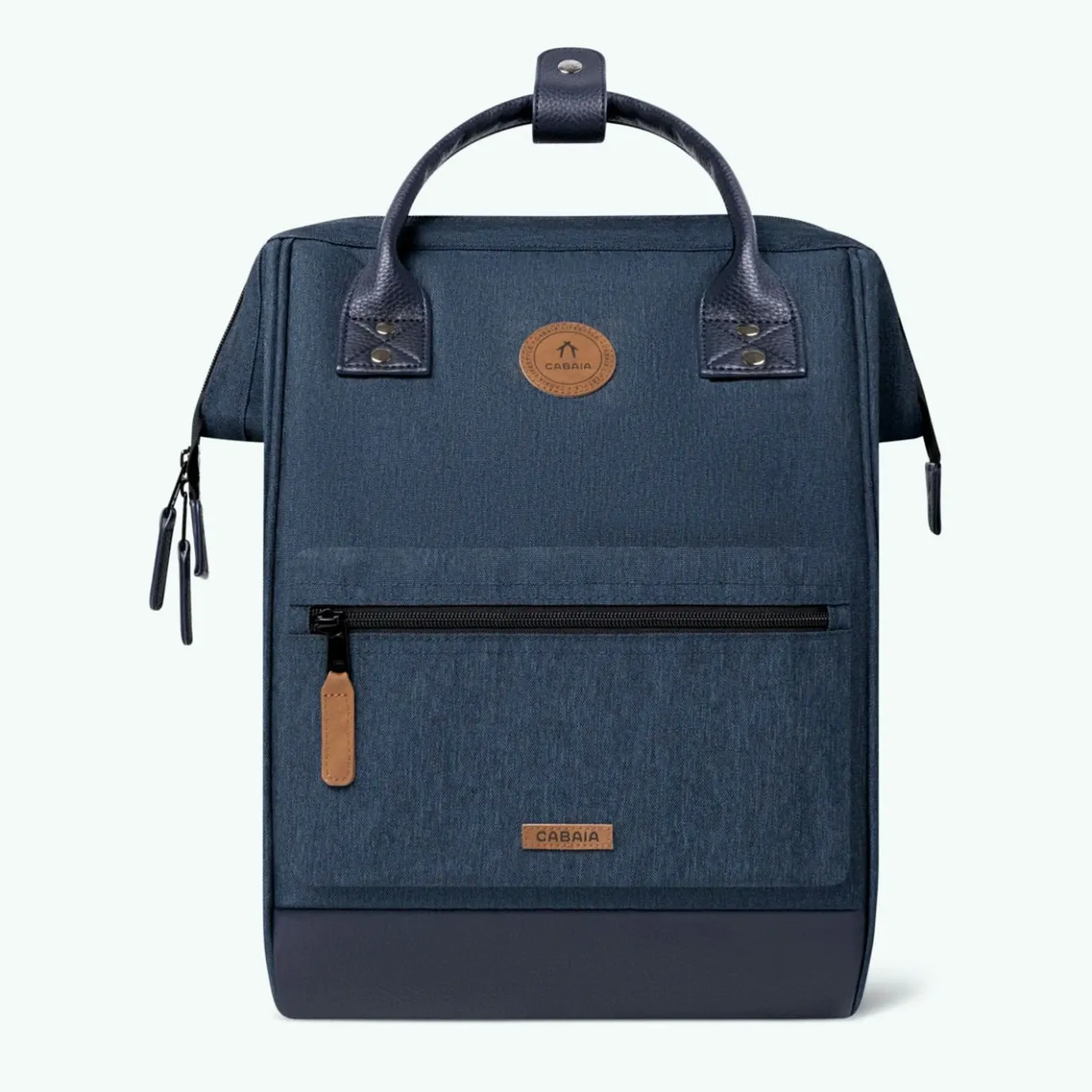 Medium Adventurer | Cabaïa Adventurer Blue Dark Blue