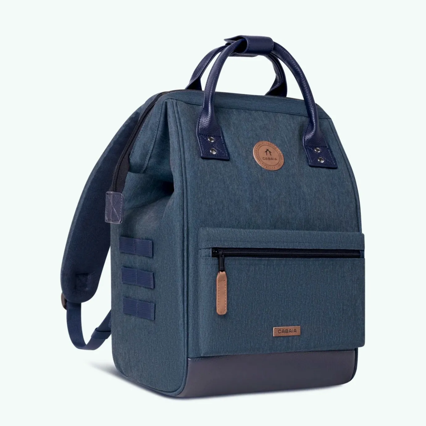 Medium Adventurer | Cabaïa Adventurer Blue Dark Blue