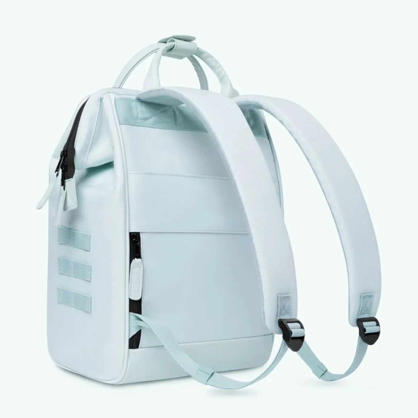 Medium Adventurer | Cabaïa Adventurer Blue Light Blue