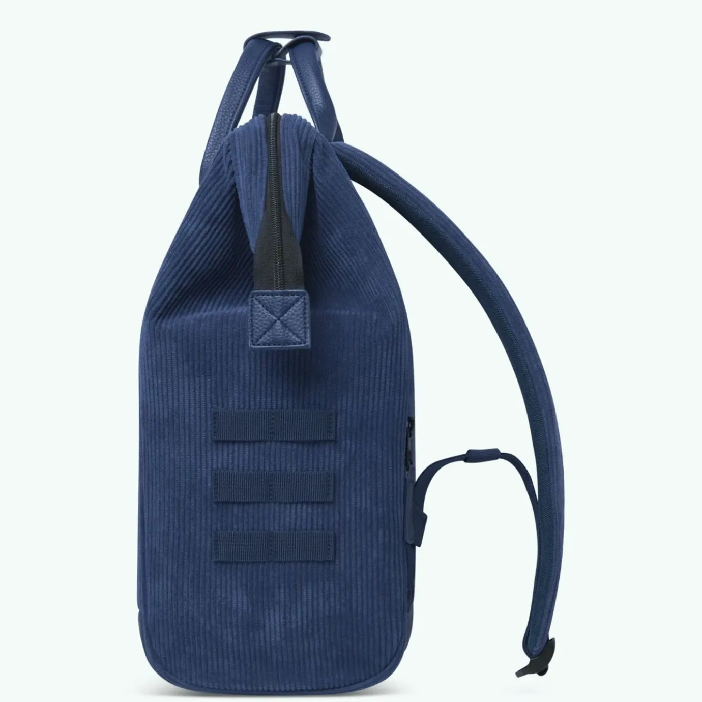 Medium Adventurer | Cabaïa Adventurer Blue Dark Blue