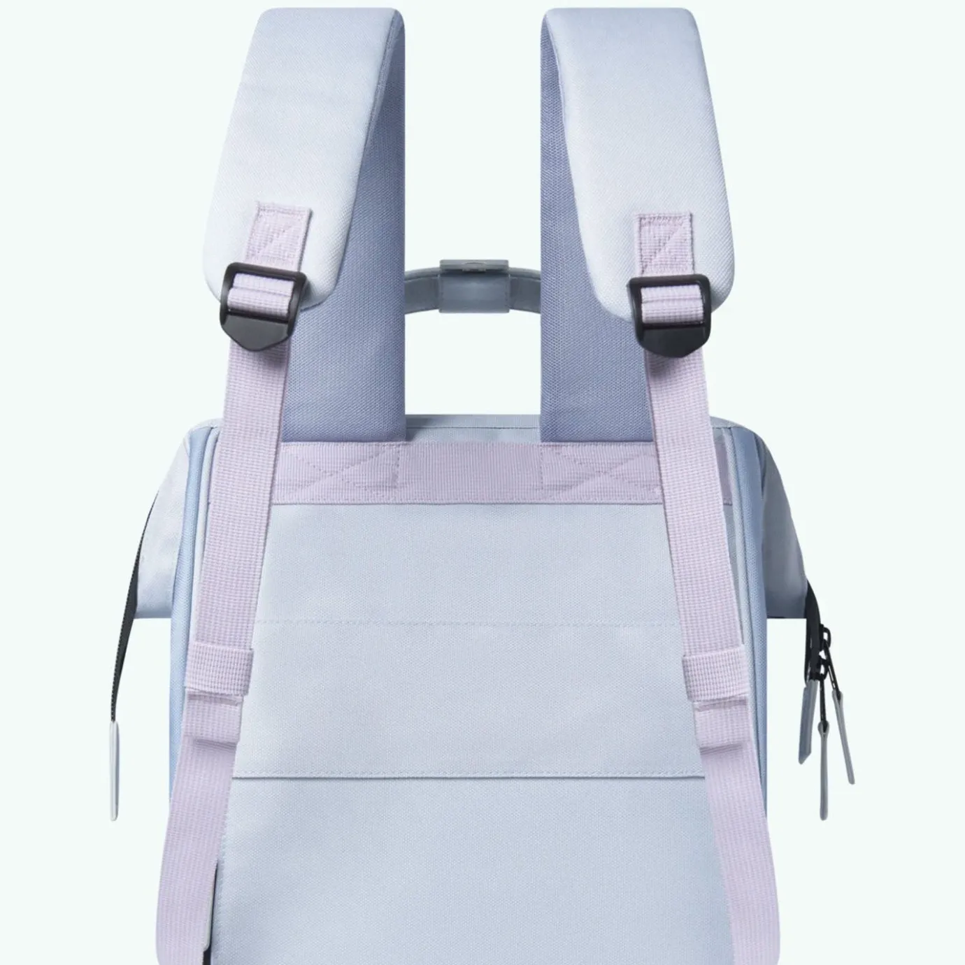 Medium Adventurer | Cabaïa Adventurer Blue Light Blue