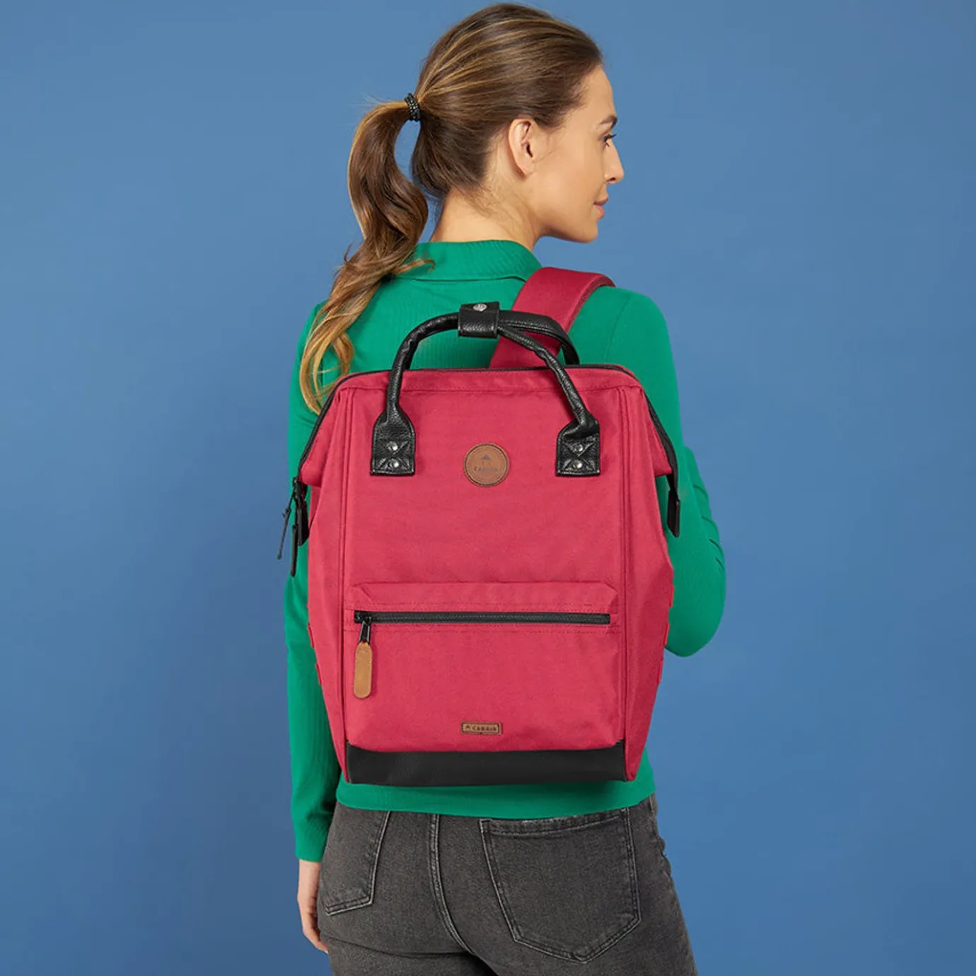 Medium Adventurer | Cabaïa Adventurer Dark Red Shan