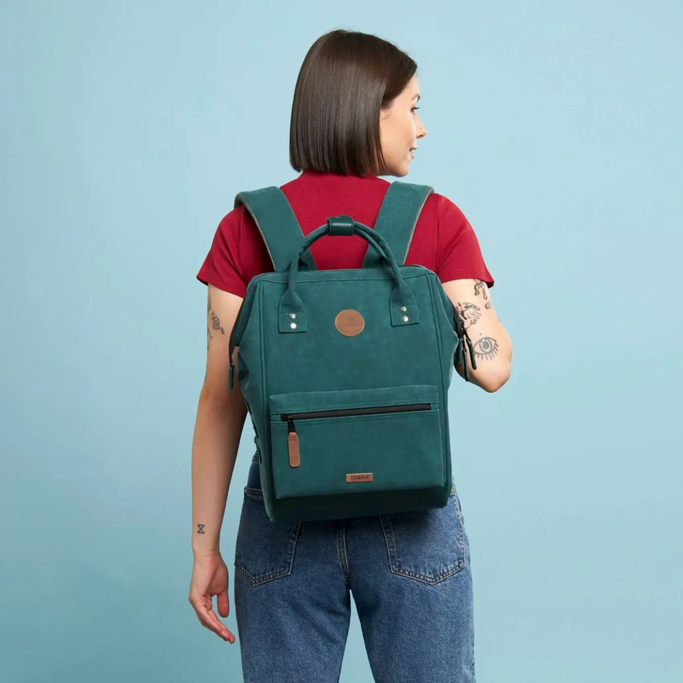 Medium Adventurer | Cabaïa Adventurer Green Dark Green