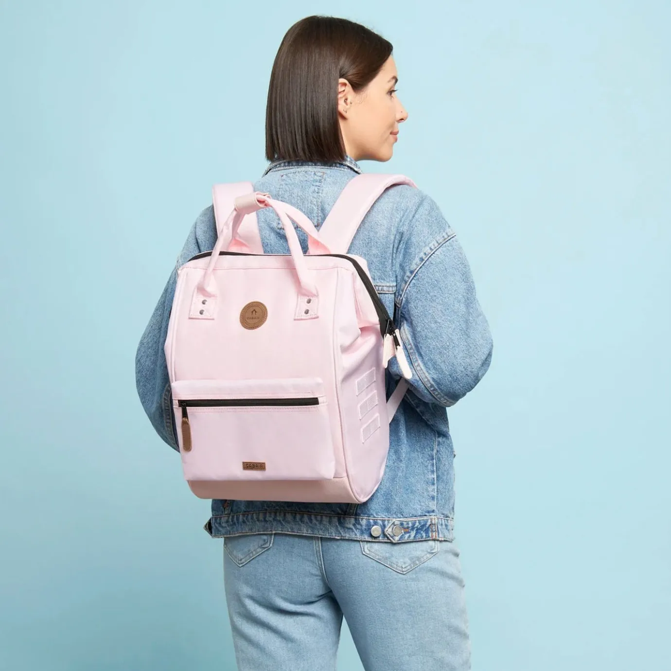 Medium Adventurer | Cabaïa Adventurer Light Pink