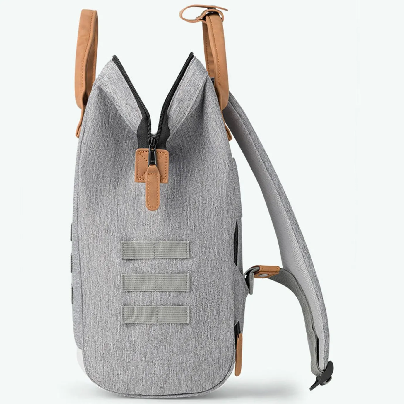 Medium Adventurer | Cabaïa Adventurer Light Grey