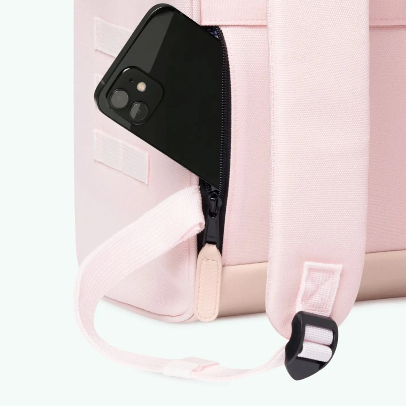 Medium Adventurer | Cabaïa Adventurer Light Pink