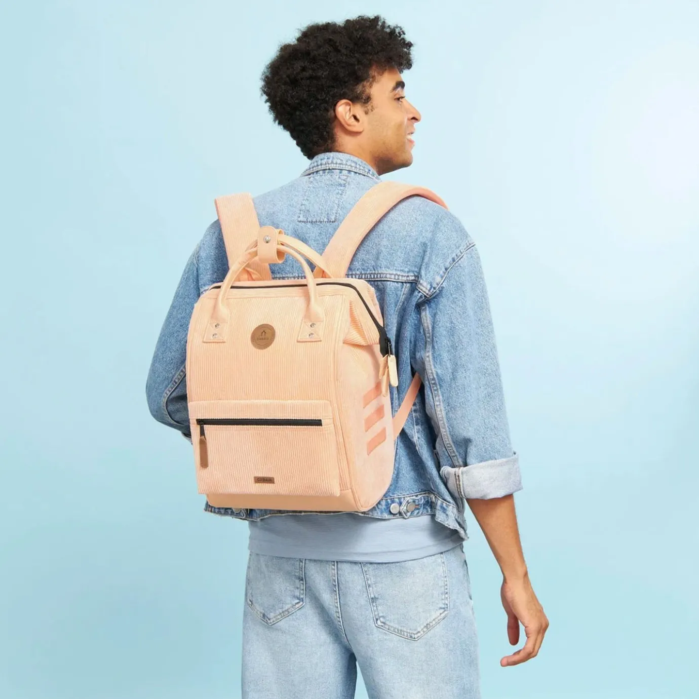 Medium Adventurer | Cabaïa Adventurer Orange Light Orange