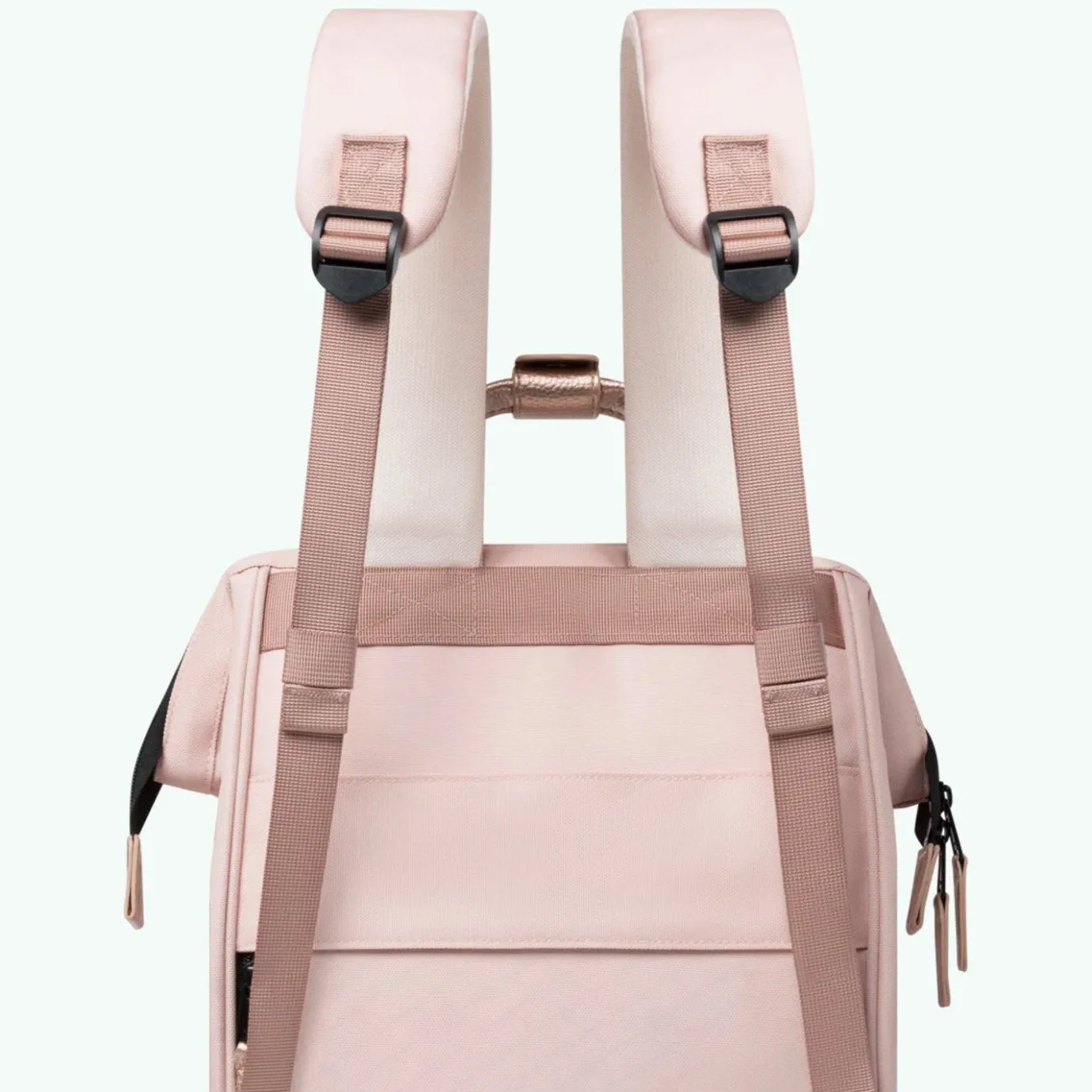 Medium Adventurer | Cabaïa Adventurer Pink Light Pink