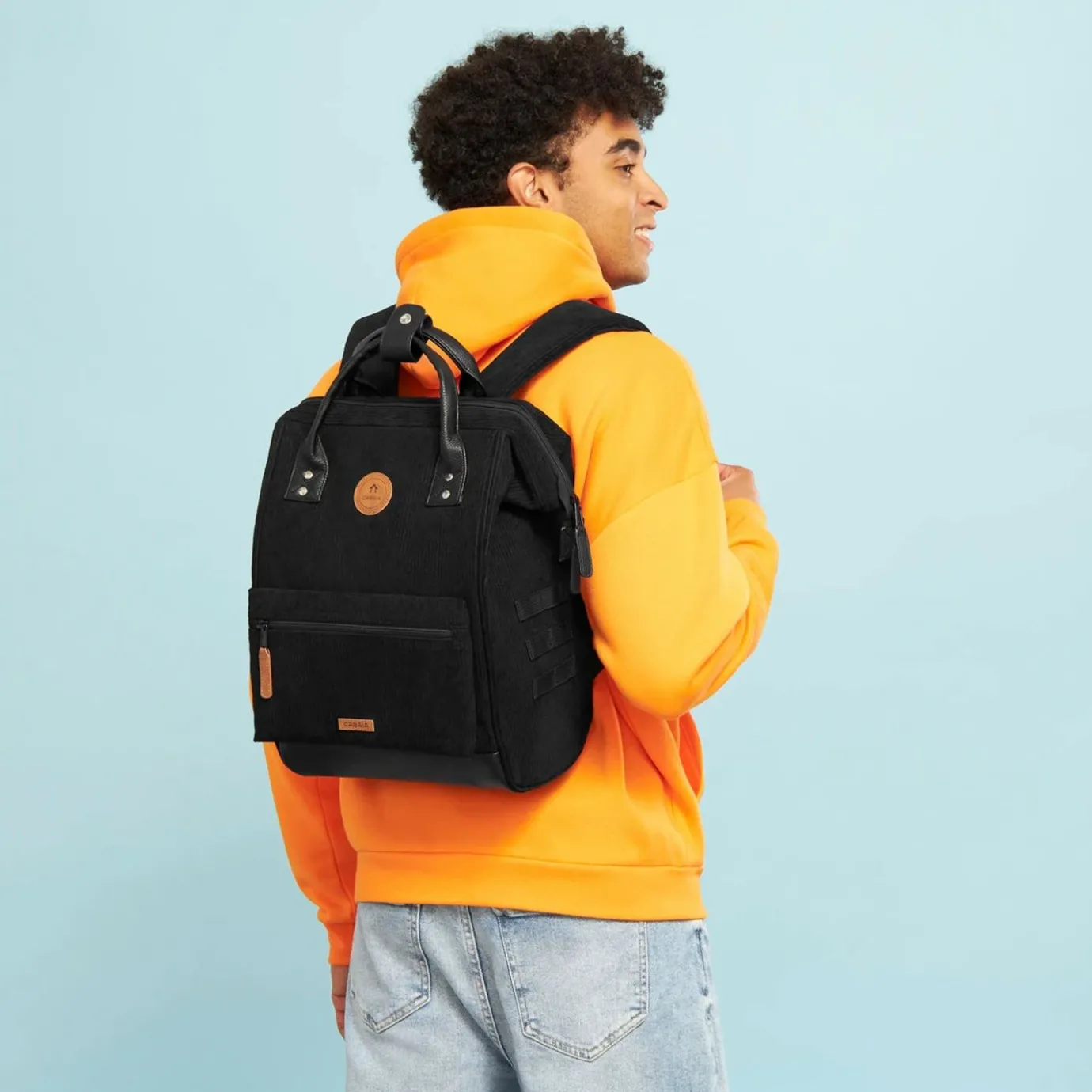 Medium Adventurer | Cabaïa Adventurer Velvet Black