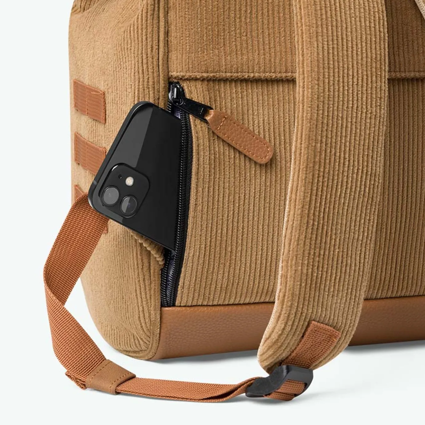 Medium Adventurer | Cabaïa Adventurer Velvet Camel