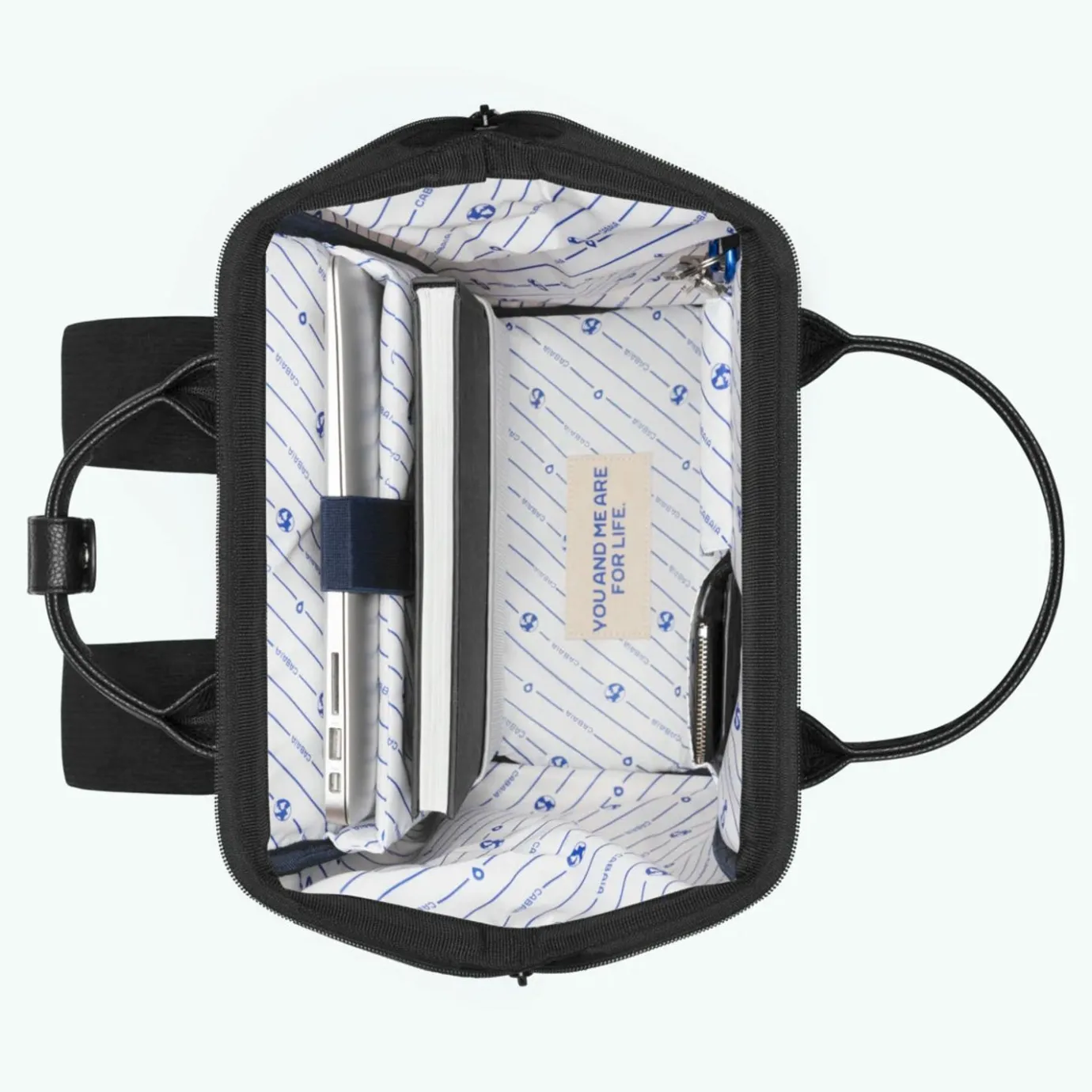Medium Adventurer | Cabaïa Adventurer Velvet Black