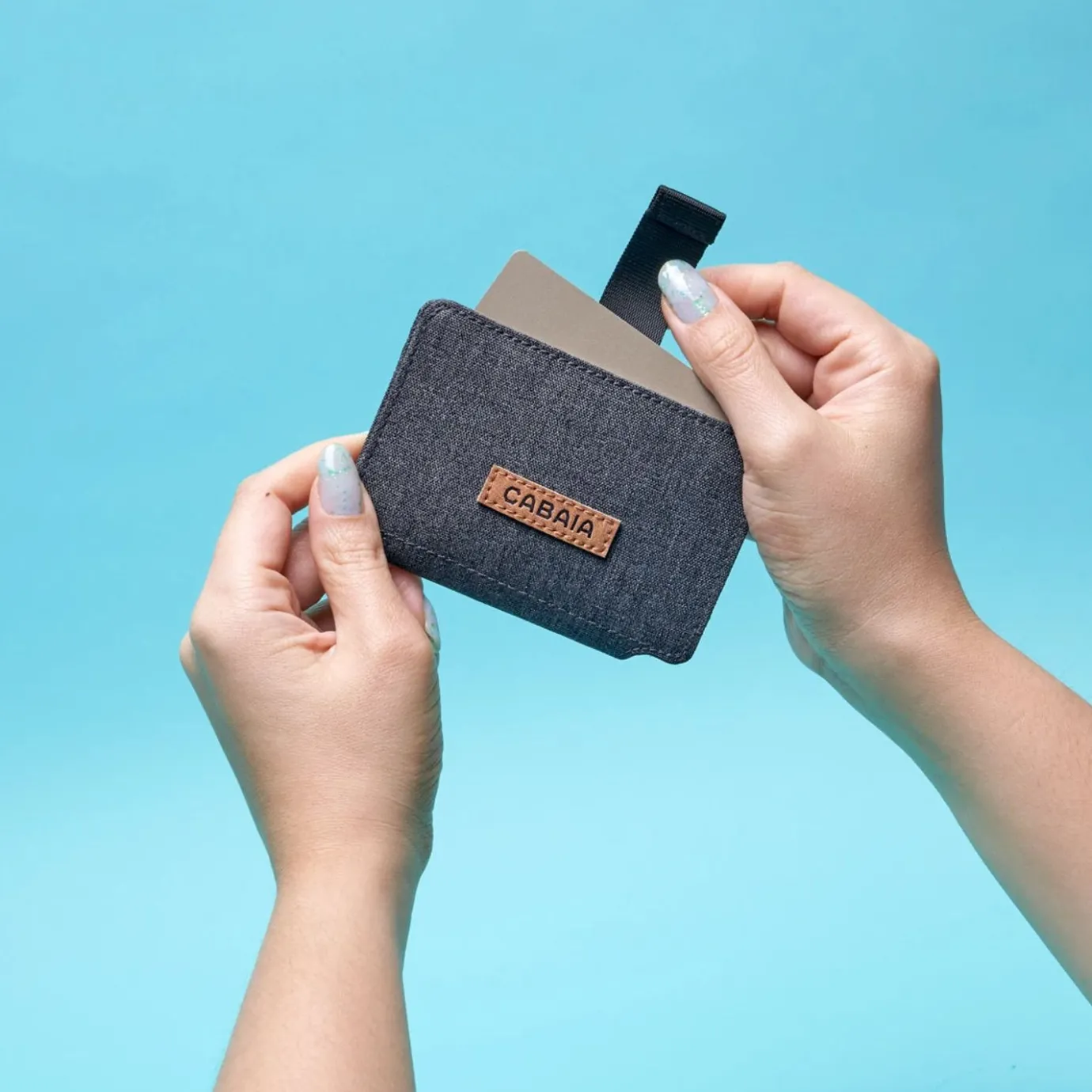 Card Holders New | Cabaïa Big Ben Grey
