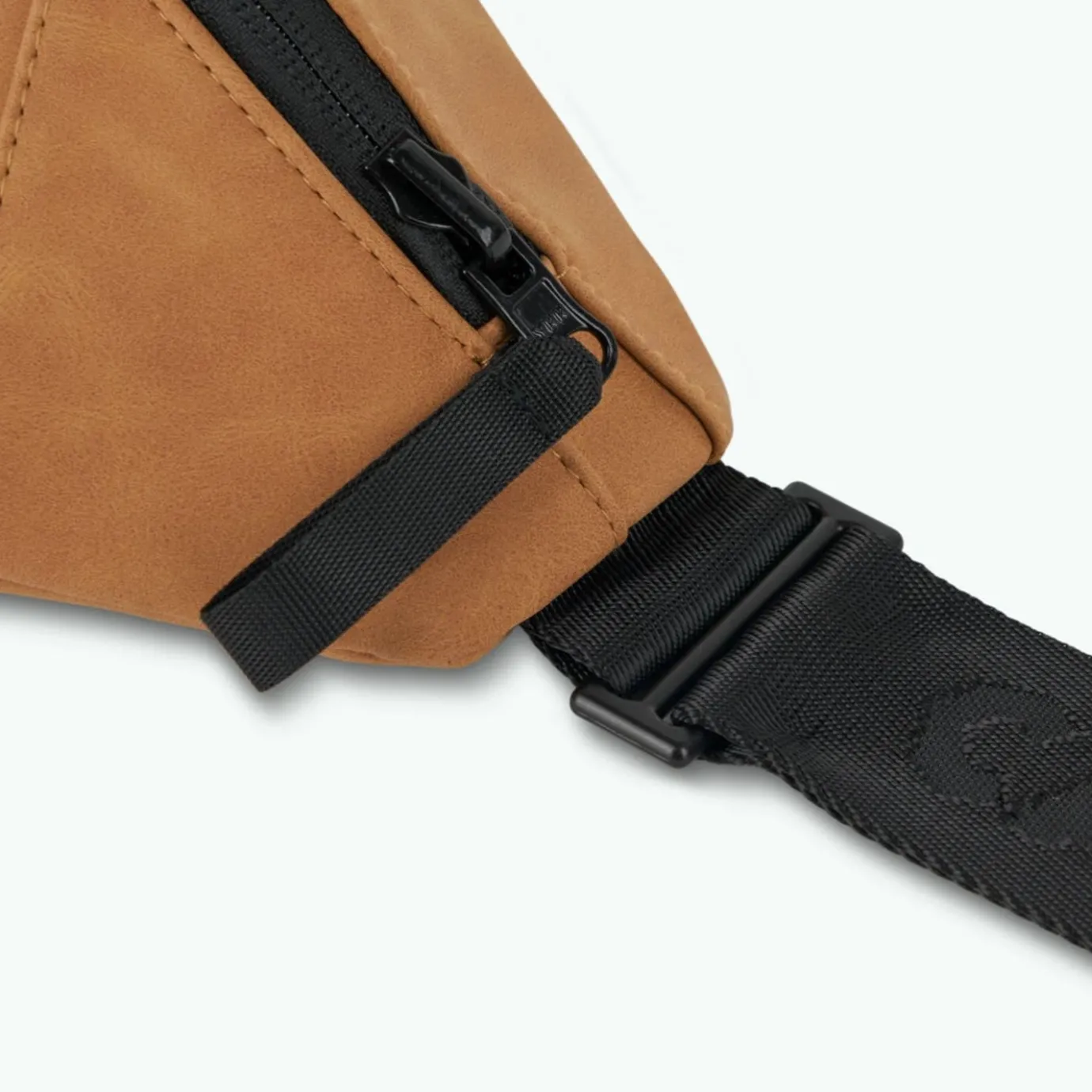 Bum Bags | Cabaïa Moscou Camel