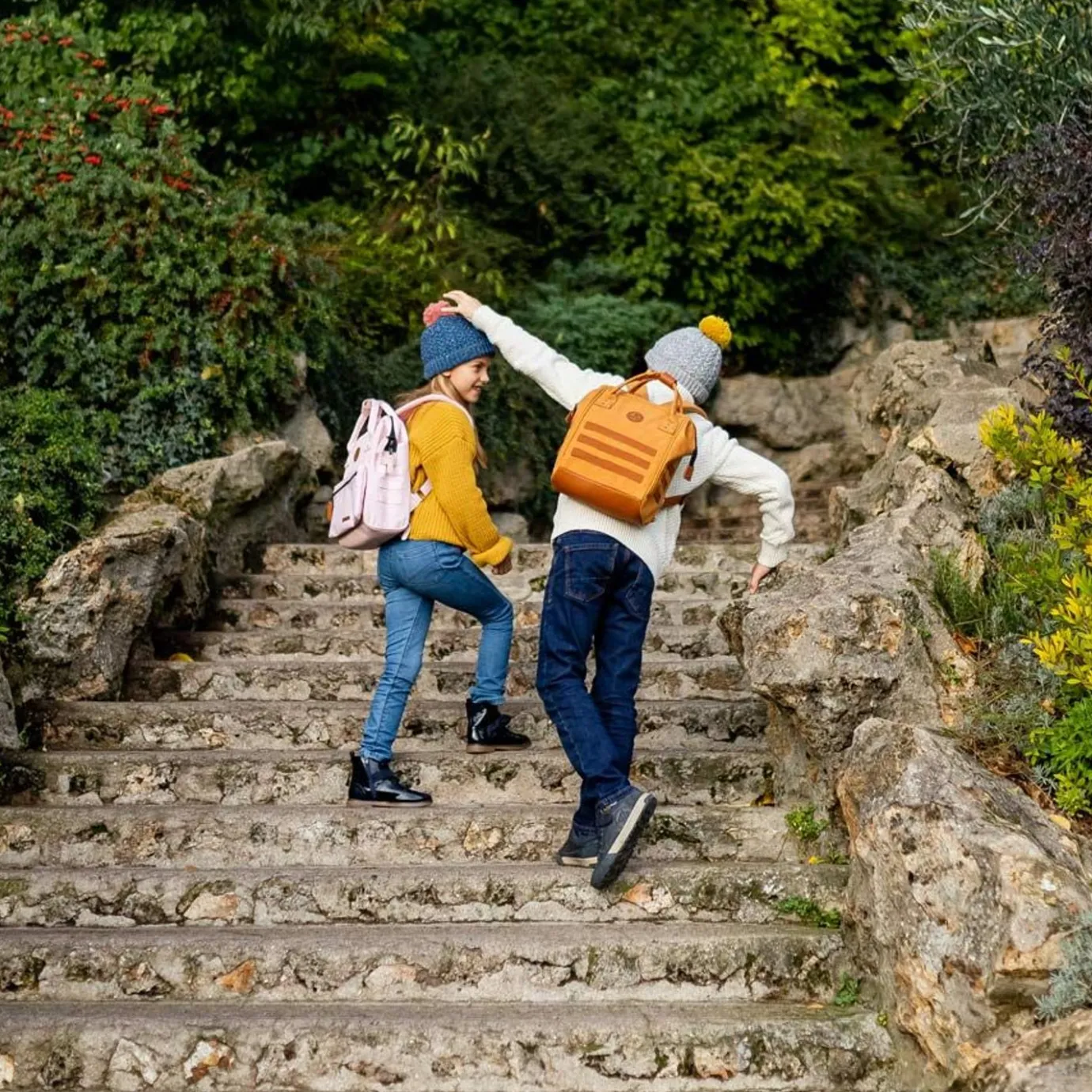 Kids Beanies | Cabaïa Red Sombrero Navy